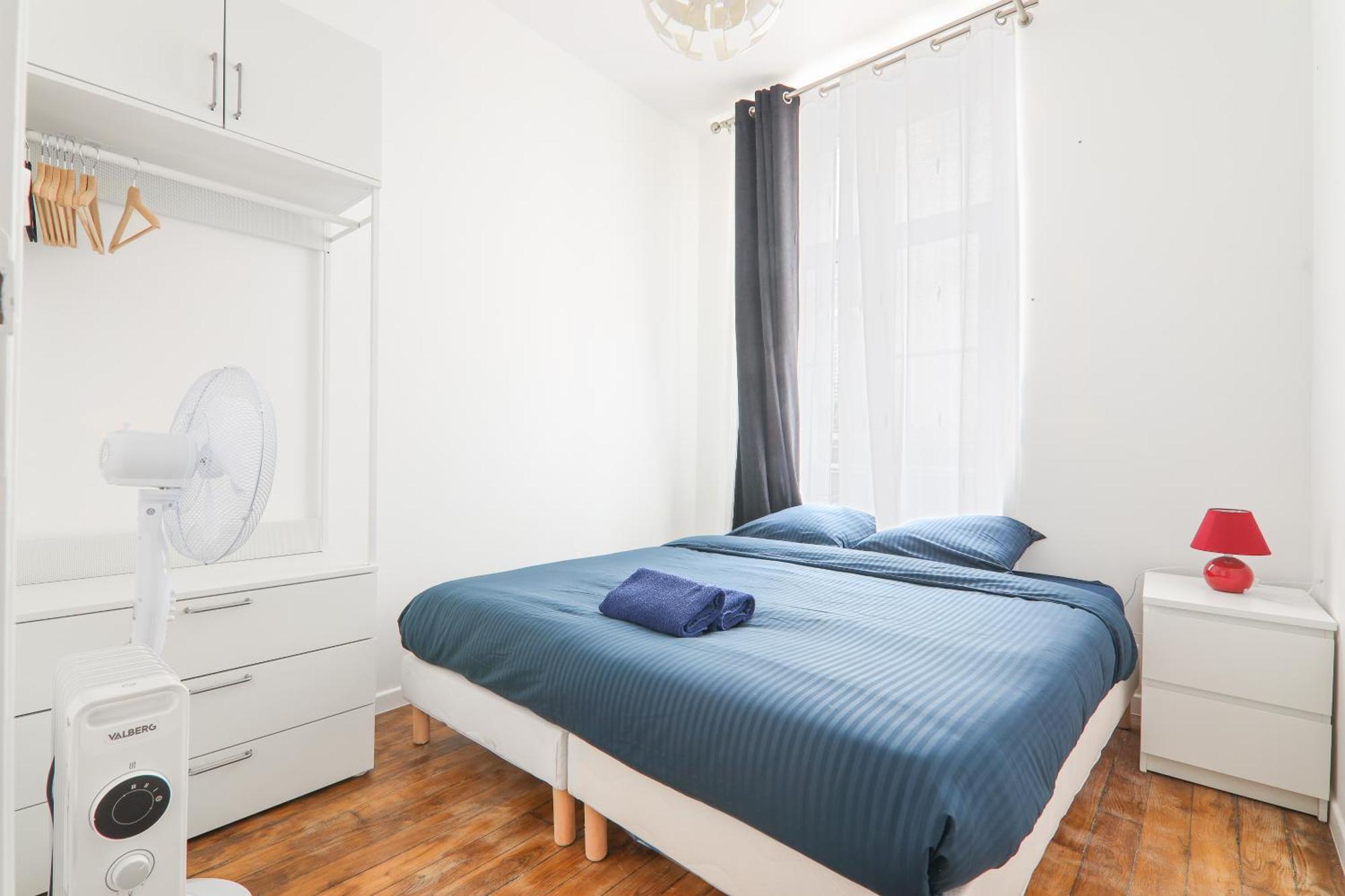 2 Bedroom Quartier Le Marais Free Netflix Parigi