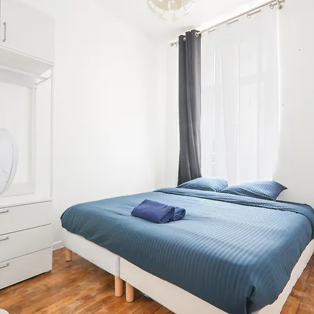 2 Bedroom Quartier Le Marais Free Netflix Paris